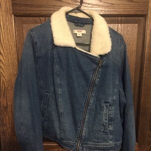 Mossimo Denim Jacket w Sherpa Collar